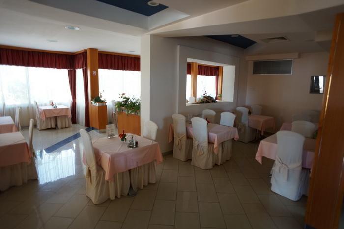Hotel Conte Promajna Buitenkant foto